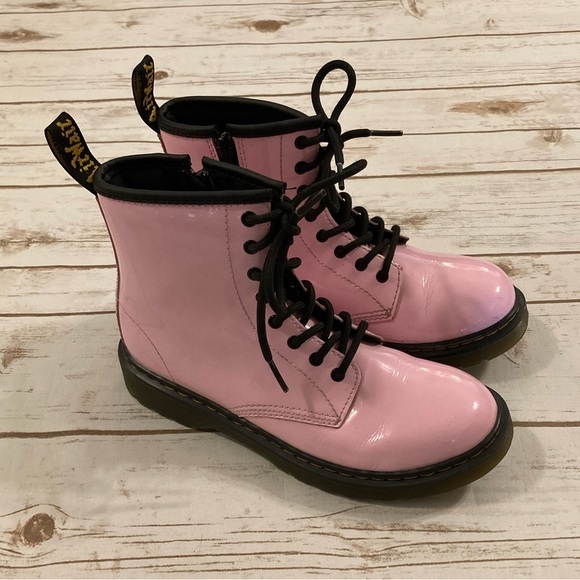 Dr. Martens 1460 8-Eye Patent Boot Pale Pink Women's or Big Girls Size 5 - Picture 2 of 11